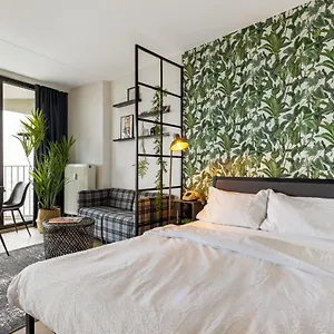 Bright - Stunning View & Tropical Vibes - Studio Augsburg